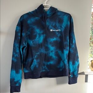 Champion Men's Blue Tie-Dye Sweater